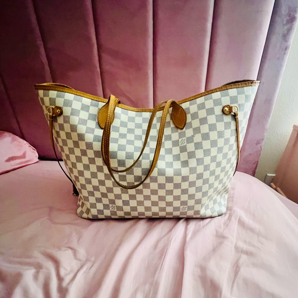 AUTHENTIC NEVERFULL GM